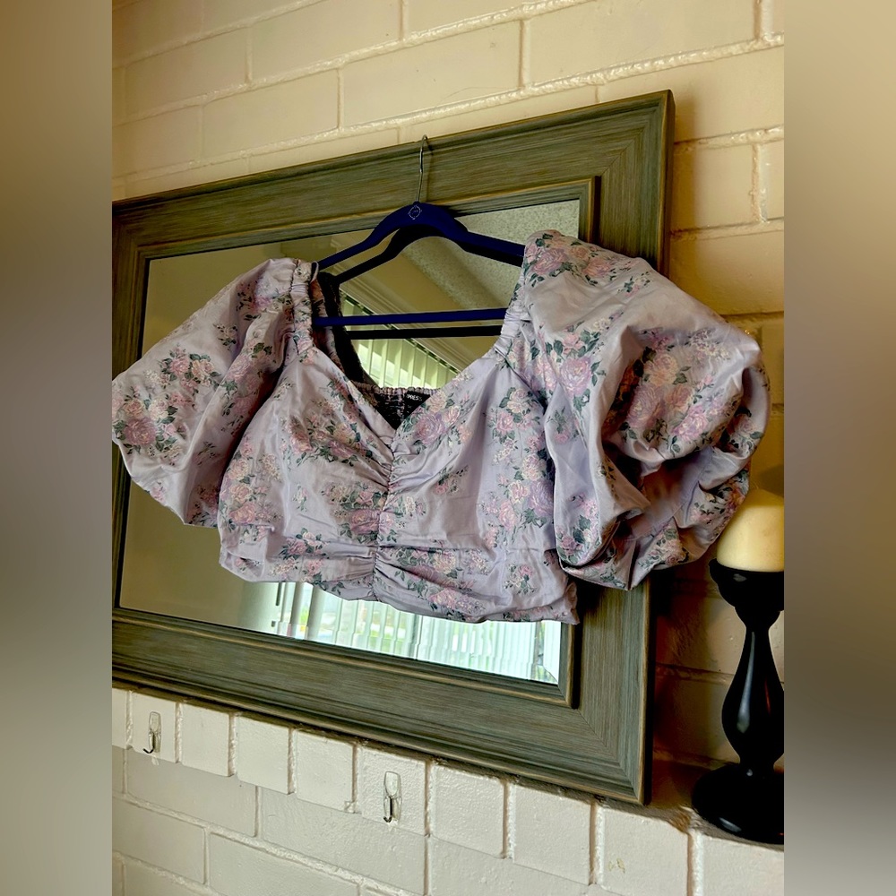 Express Floral Lavender Crop Top